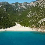 Гостевой дом Seliche Кала-Гононе